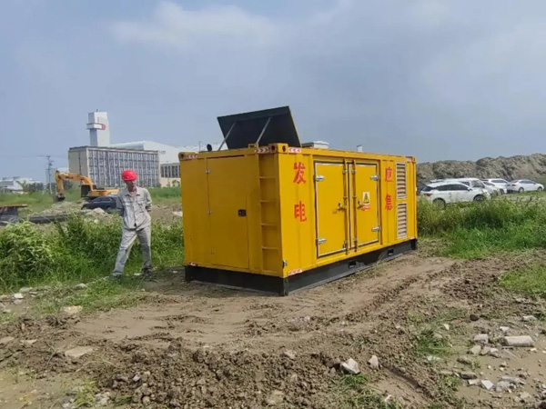 民权200KW柴油发电机机组每小时的油耗量受哪些因素影响？